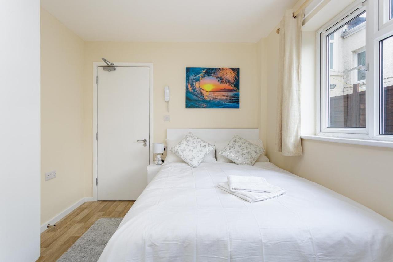 Blackberry - Stylish Self-Contained Flats In Soton City Centre Southampton Kültér fotó