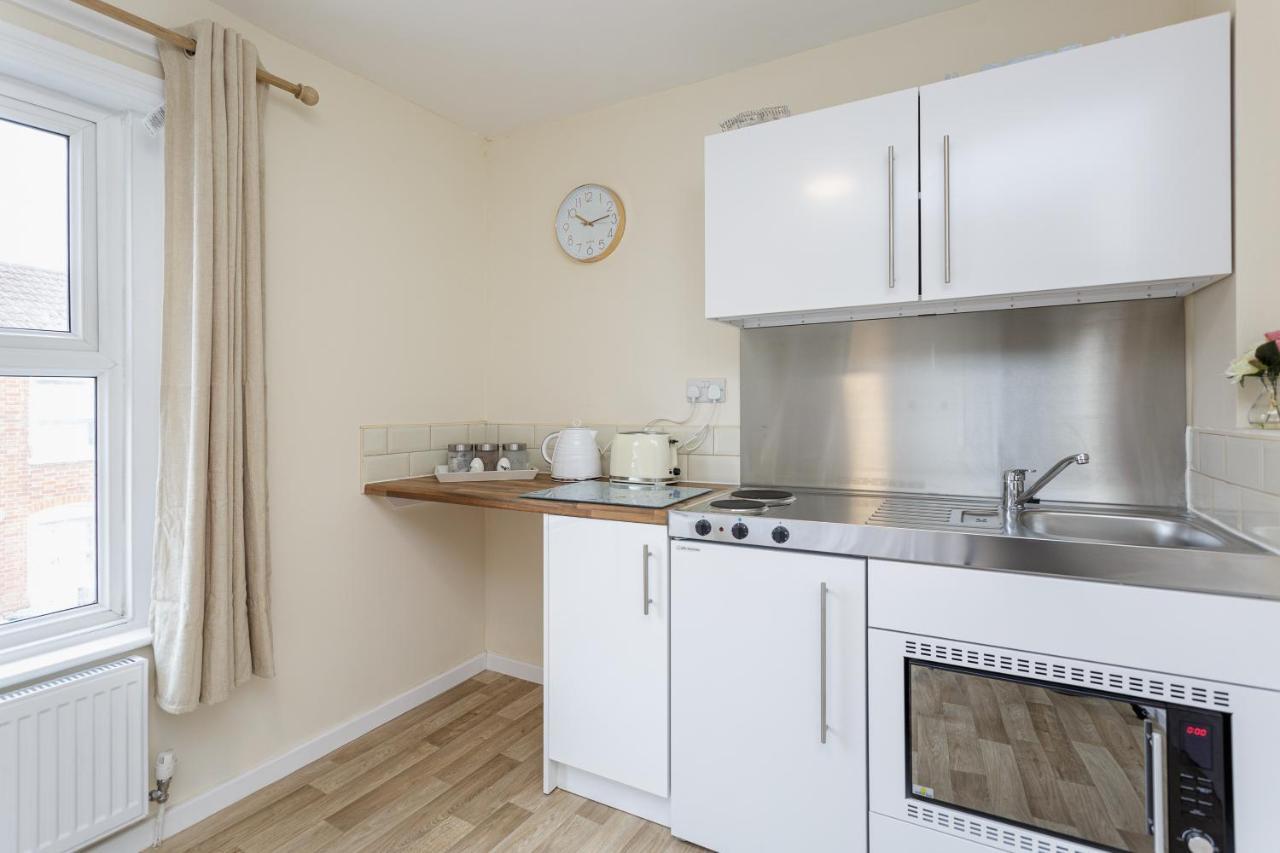 Blackberry - Stylish Self-Contained Flats In Soton City Centre Southampton Kültér fotó