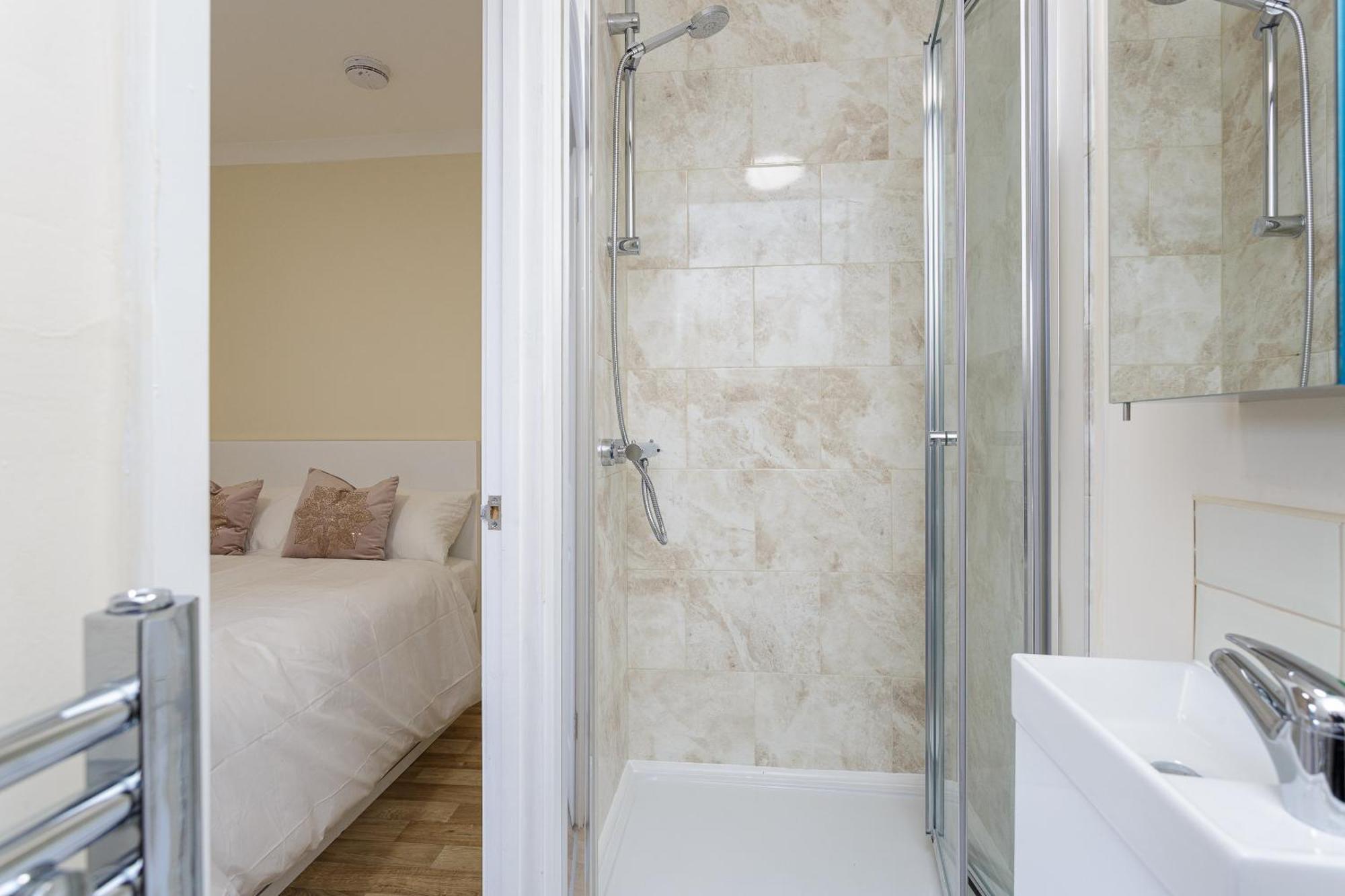 Blackberry - Stylish Self-Contained Flats In Soton City Centre Southampton Szoba fotó